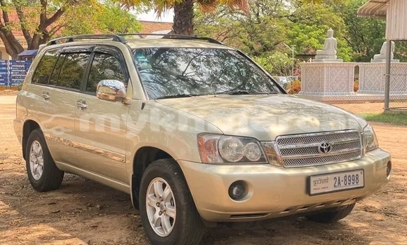 Buy Used Toyota Highlander Other Car in Cheom Ksan in Preah Vihear Province Buy Used Toyota Highlander Other Car in Cheom Ksan in Preah Vihear Province