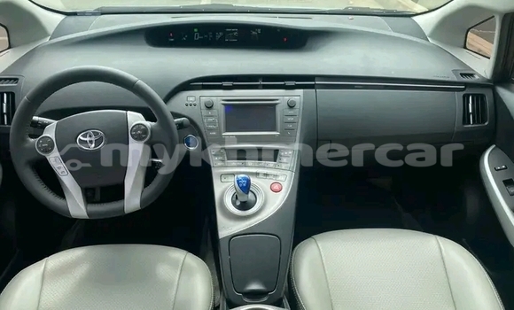Buy Used Toyota Prius Other Car in Kratié in Kratié Province Buy Used Toyota Prius Other Car in Kratié in Kratié Province