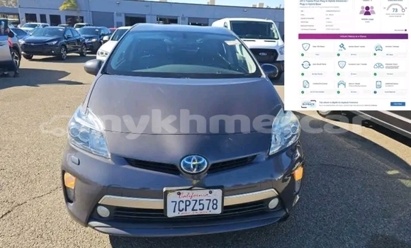 Buy Used Toyota Prius c Other Car in Chbar Mon in Kampong Speu Province Buy Used Toyota Prius c Other Car in Chbar Mon in Kampong Speu Province