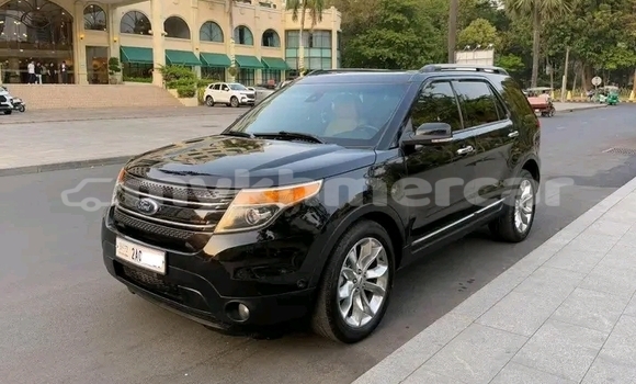 Buy Used Ford Explorer Black Car in Cheom Ksan in Preah Vihear Province Buy Used Ford Explorer Black Car in Cheom Ksan in Preah Vihear Province