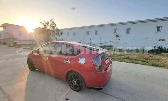 Buy Used Toyota Prius Red Car in Chbar Mon in Kampong Speu Province Buy Used Toyota Prius Red Car in Chbar Mon in Kampong Speu Province