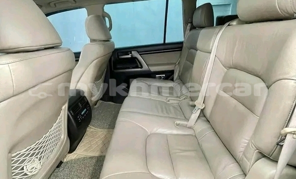 Buy Used Toyota Land Cruiser Other Car in Ta Khmau in Kandal Province Buy Used Toyota Land Cruiser Other Car in Ta Khmau in Kandal Province