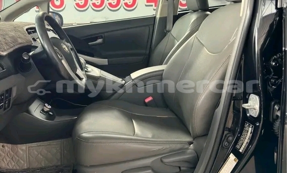 Buy Used Toyota Prius Black Car in Chbar Mon in Kampong Speu Province Buy Used Toyota Prius Black Car in Chbar Mon in Kampong Speu Province