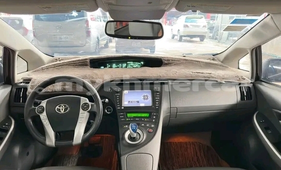 Buy Used Toyota Prius Black Car in Chbar Mon in Kampong Speu Province Buy Used Toyota Prius Black Car in Chbar Mon in Kampong Speu Province