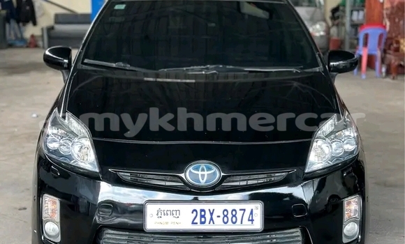 Buy Used Toyota Prius Black Car in Chbar Mon in Kampong Speu Province Buy Used Toyota Prius Black Car in Chbar Mon in Kampong Speu Province