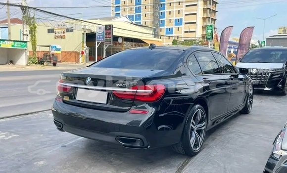 Buy Used BMW 315 Black Car in Chbar Mon in Kampong Speu Province Buy Used BMW 315 Black Car in Chbar Mon in Kampong Speu Province