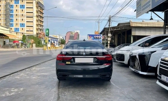 Buy Used BMW 315 Black Car in Chbar Mon in Kampong Speu Province Buy Used BMW 315 Black Car in Chbar Mon in Kampong Speu Province