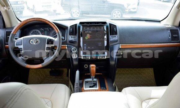 Buy Import Toyota Land Cruiser Other Car in Import - Dubai in Kampot Province Buy Import Toyota Land Cruiser Other Car in Import - Dubai in Kampot Province