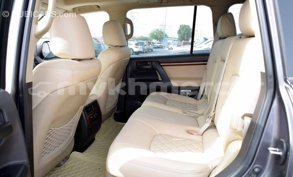 Buy Import Toyota Land Cruiser Other Car in Import - Dubai in Kampot Province Buy Import Toyota Land Cruiser Other Car in Import - Dubai in Kampot Province