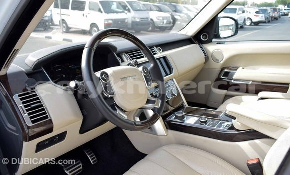 Buy Import Land Rover Range Rover White Car in Import - Dubai in Kampot Province Buy Import Land Rover Range Rover White Car in Import - Dubai in Kampot Province