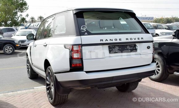 Buy Import Land Rover Range Rover White Car in Import - Dubai in Kampot Province Buy Import Land Rover Range Rover White Car in Import - Dubai in Kampot Province