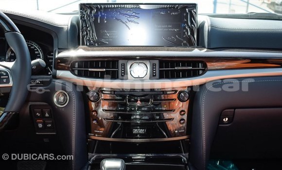 Acheter Import Voiture Lexus LX Blanc à Import - Dubai, Kampot Province Acheter Import Voiture Lexus LX Blanc à Import - Dubai, Kampot Province