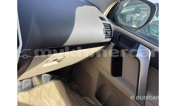 Acheter Import Voiture Toyota Prado Autre à Import - Dubai, Kampot Province Acheter Import Voiture Toyota Prado Autre à Import - Dubai, Kampot Province