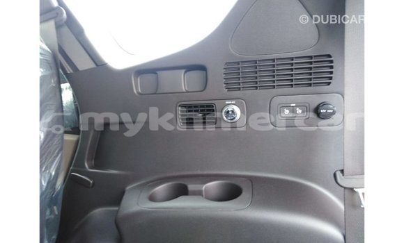 Acheter Import Voiture Hyundai Santa Fe Blanc à Import - Dubai, Kampot Province Acheter Import Voiture Hyundai Santa Fe Blanc à Import - Dubai, Kampot Province