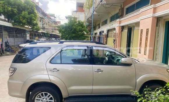 Buy Used Toyota Fortuner Other Car in Bavet in Svay Rieng Province Buy Used Toyota Fortuner Other Car in Bavet in Svay Rieng Province