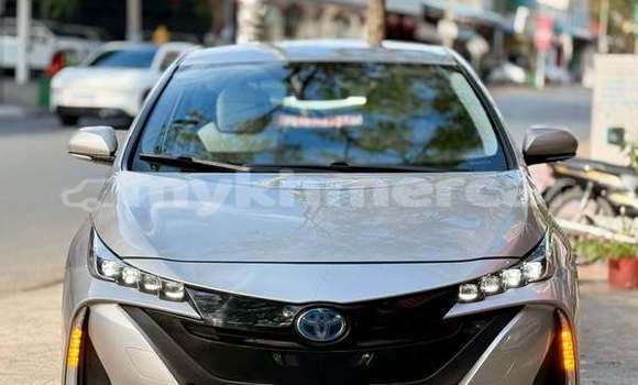 Buy Used Toyota Prius Other Car in Bavet in Svay Rieng Province Buy Used Toyota Prius Other Car in Bavet in Svay Rieng Province