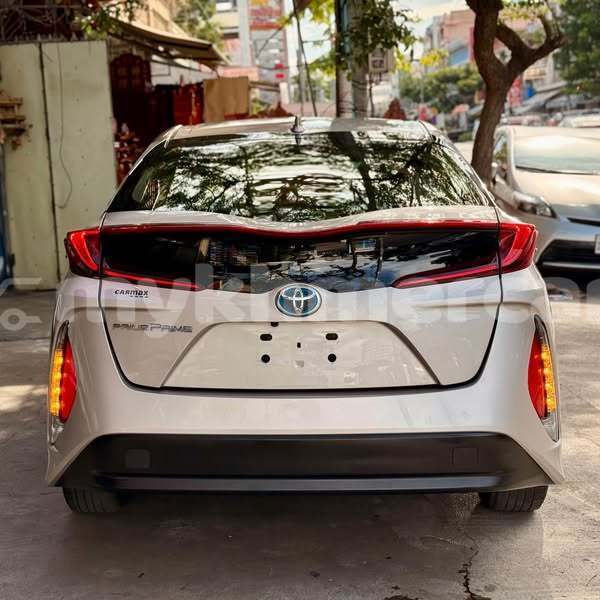 Big with watermark toyota prius svay rieng province bavet 9300