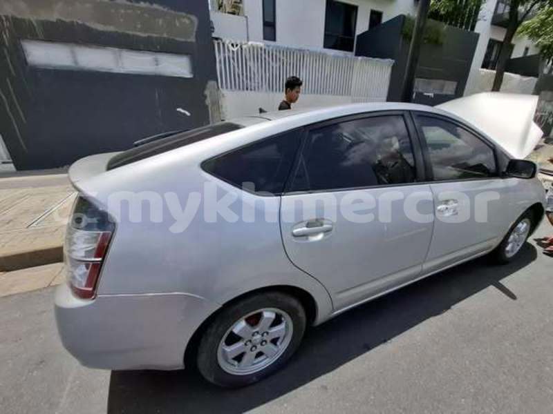 Big with watermark toyota prius svay rieng province bavet 9303