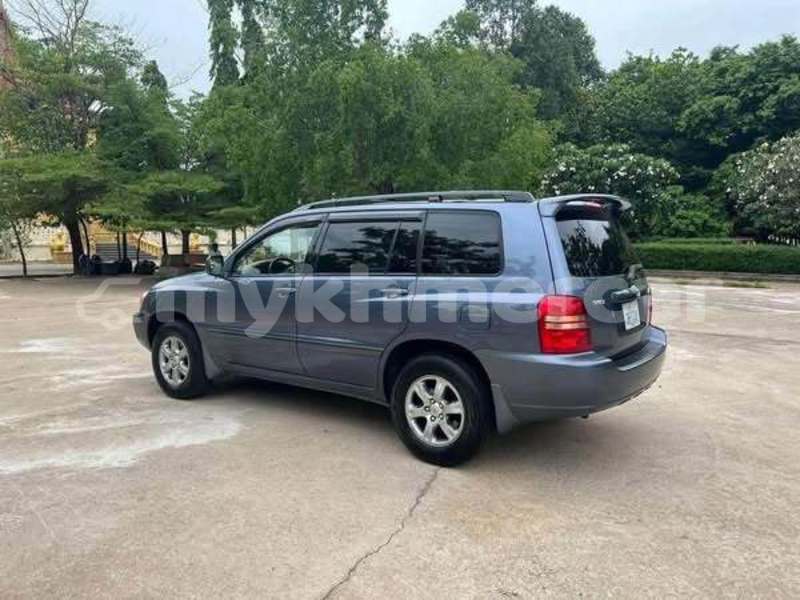 Big with watermark toyota highlander svay rieng province bavet 9305