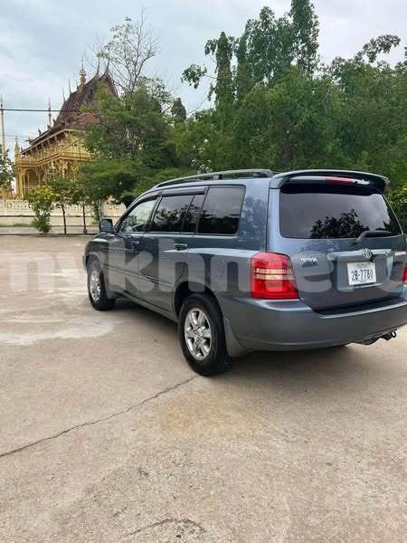 Big with watermark toyota highlander svay rieng province bavet 9305