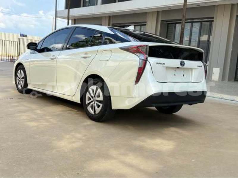 Big with watermark toyota prius svay rieng province bavet 9306