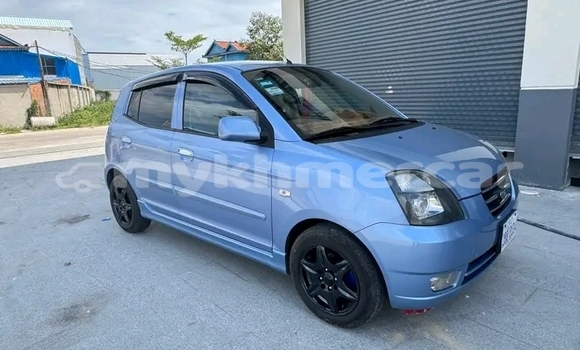 Buy Used Kia Morning Blue Car in Chbar Mon in Kampong Speu Province Buy Used Kia Morning Blue Car in Chbar Mon in Kampong Speu Province