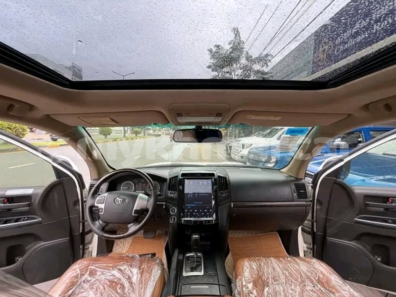 Big with watermark toyota land cruiser koh kong province khemarak phoumin 9323