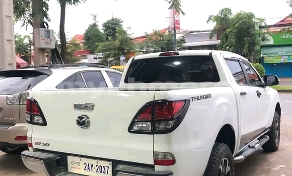 Buy Used Mazda BT-50 White Car in Chbar Mon in Kampong Speu Province Buy Used Mazda BT-50 White Car in Chbar Mon in Kampong Speu Province