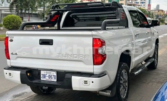 Buy Used Toyota Tundra White Car in Chbar Mon in Kampong Speu Province Buy Used Toyota Tundra White Car in Chbar Mon in Kampong Speu Province