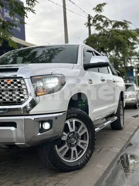 Big with watermark toyota tundra kampong speu province chbar mon 9325
