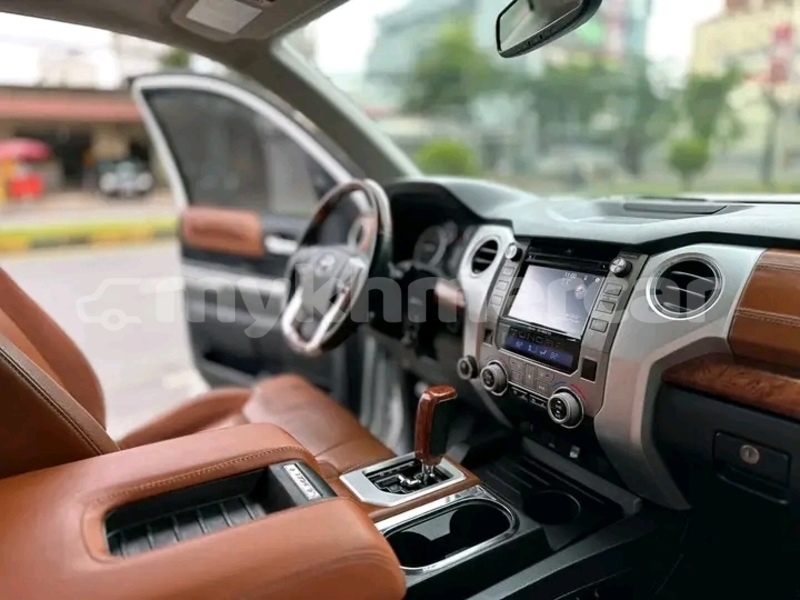 Big with watermark toyota tundra kampong speu province chbar mon 9325