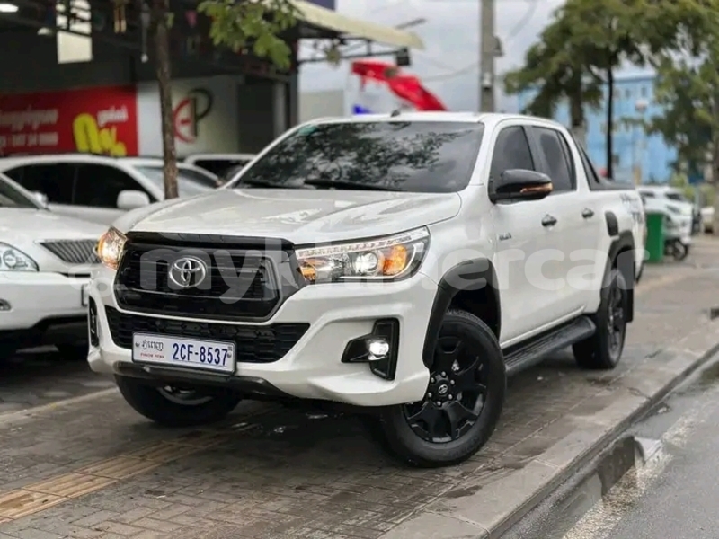 Big with watermark toyota hiluxe revo kampong speu province chbar mon 9326