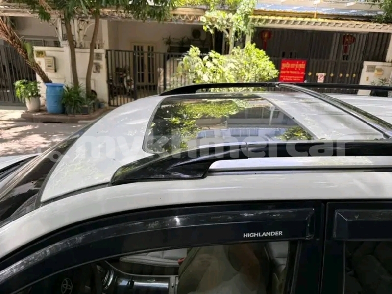 Big with watermark toyota highlander kampong speu province oudong 9329