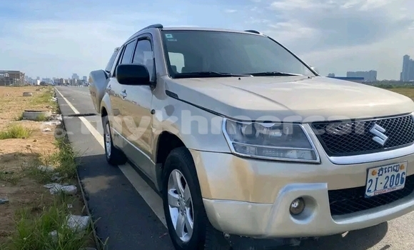 Buy Used Suzuki Grand Vitara Silver Car in Chbar Mon in Kampong Speu Province Buy Used Suzuki Grand Vitara Silver Car in Chbar Mon in Kampong Speu Province