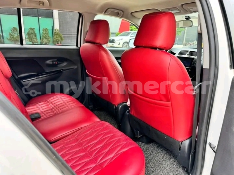 Big with watermark toyota sequoia kampong speu province chbar mon 9339