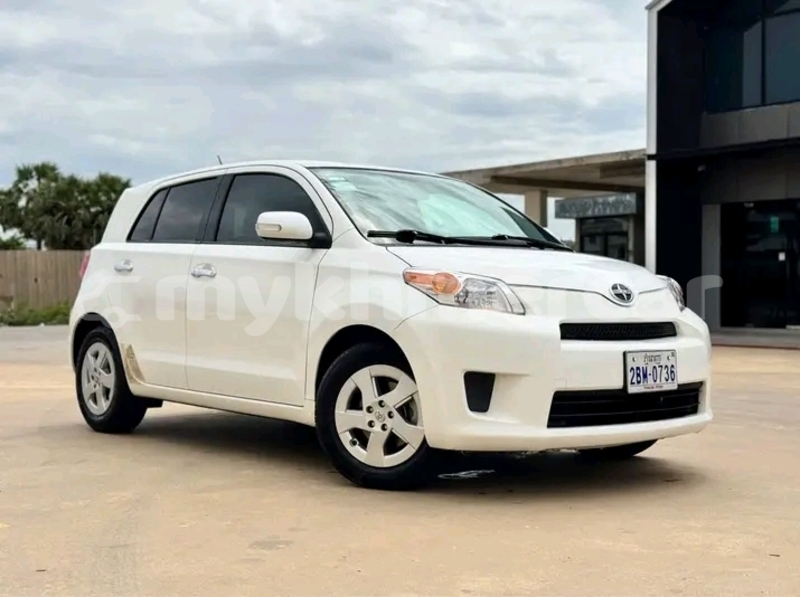 Big with watermark toyota sequoia kampong speu province chbar mon 9339