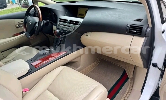 Buy Used Lexus NX White Car in Chbar Mon in Kampong Speu Province Buy Used Lexus NX White Car in Chbar Mon in Kampong Speu Province