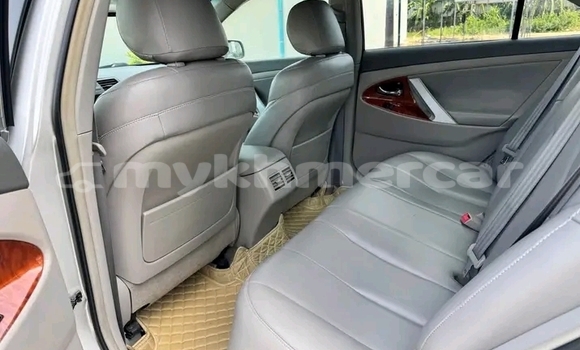 Buy Used Toyota Camry White Car in Chbar Mon in Kampong Speu Province Buy Used Toyota Camry White Car in Chbar Mon in Kampong Speu Province