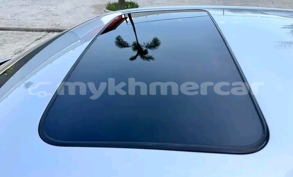 Buy Used Toyota Camry White Car in Chbar Mon in Kampong Speu Province Buy Used Toyota Camry White Car in Chbar Mon in Kampong Speu Province