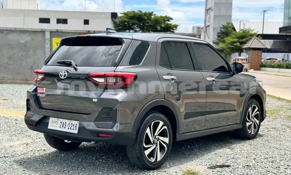 Buy Used Toyota Raum Other Car in Chbar Mon in Kampong Speu Province Buy Used Toyota Raum Other Car in Chbar Mon in Kampong Speu Province