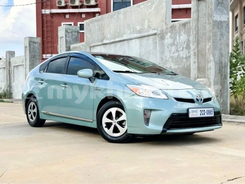 Big with watermark toyota prius kampong speu province chbar mon 9344