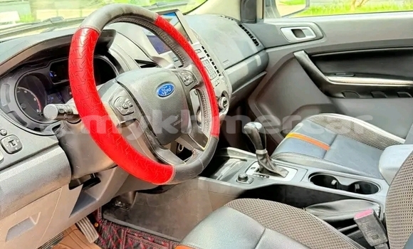 Buy Used Ford Ranger (North America) White Car in Chbar Mon in Kampong Speu Province Buy Used Ford Ranger (North America) White Car in Chbar Mon in Kampong Speu Province