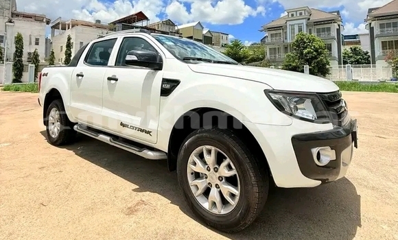 Buy Used Ford Ranger (North America) White Car in Chbar Mon in Kampong Speu Province Buy Used Ford Ranger (North America) White Car in Chbar Mon in Kampong Speu Province