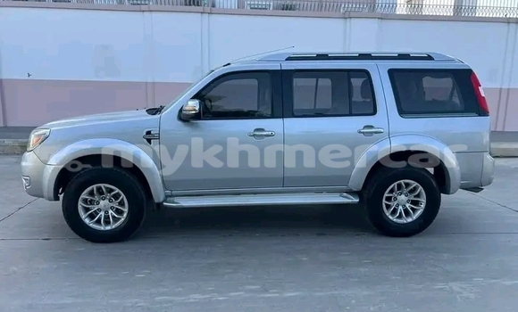 Buy Used Ford Everest Other Car in Chbar Mon in Kampong Speu Province Buy Used Ford Everest Other Car in Chbar Mon in Kampong Speu Province