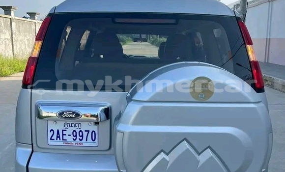 Buy Used Ford Everest Other Car in Chbar Mon in Kampong Speu Province Buy Used Ford Everest Other Car in Chbar Mon in Kampong Speu Province