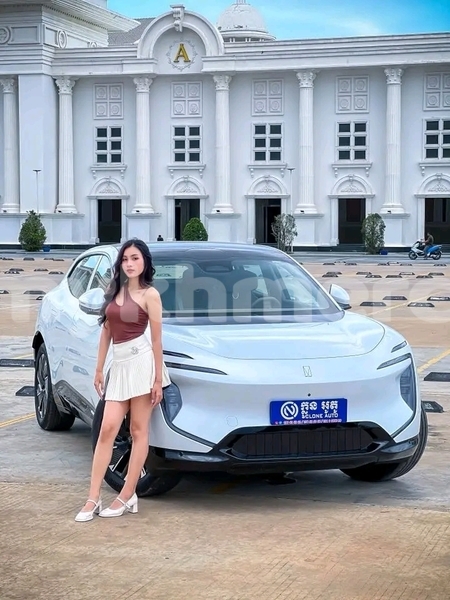 Big with watermark range rover range rover kampong speu province chbar mon 9354