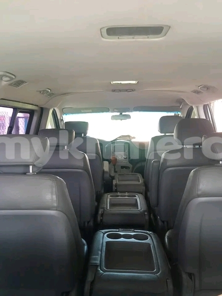 Big with watermark hyundai h1 kampong speu province chbar mon 9362