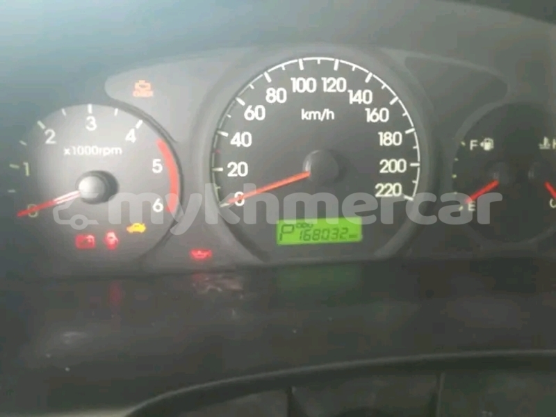Big with watermark hyundai h1 kampong speu province chbar mon 9362