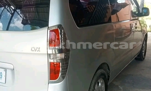 Buy Used Hyundai H1 Other Car in Chbar Mon in Kampong Speu Province Buy Used Hyundai H1 Other Car in Chbar Mon in Kampong Speu Province