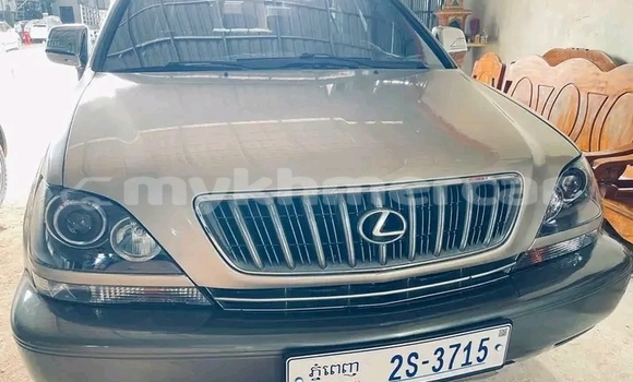 Buy Used Lexus RX 330 Other Car in Chbar Mon in Kampong Speu Province Buy Used Lexus RX 330 Other Car in Chbar Mon in Kampong Speu Province